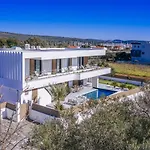 Vila Javori *