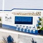 Vila Javori *
