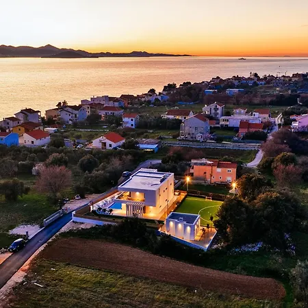 Javori