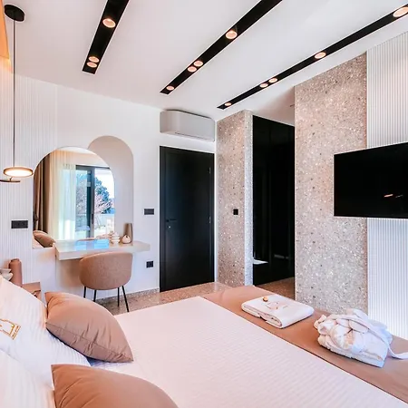 Willa Javori Bibinje