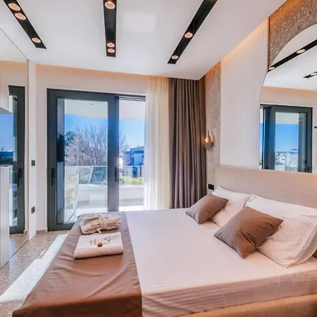 Willa Javori Bibinje