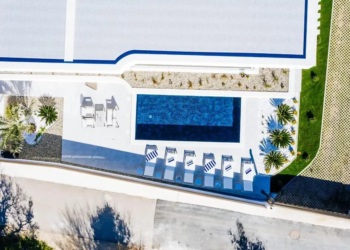 Villa Javori *